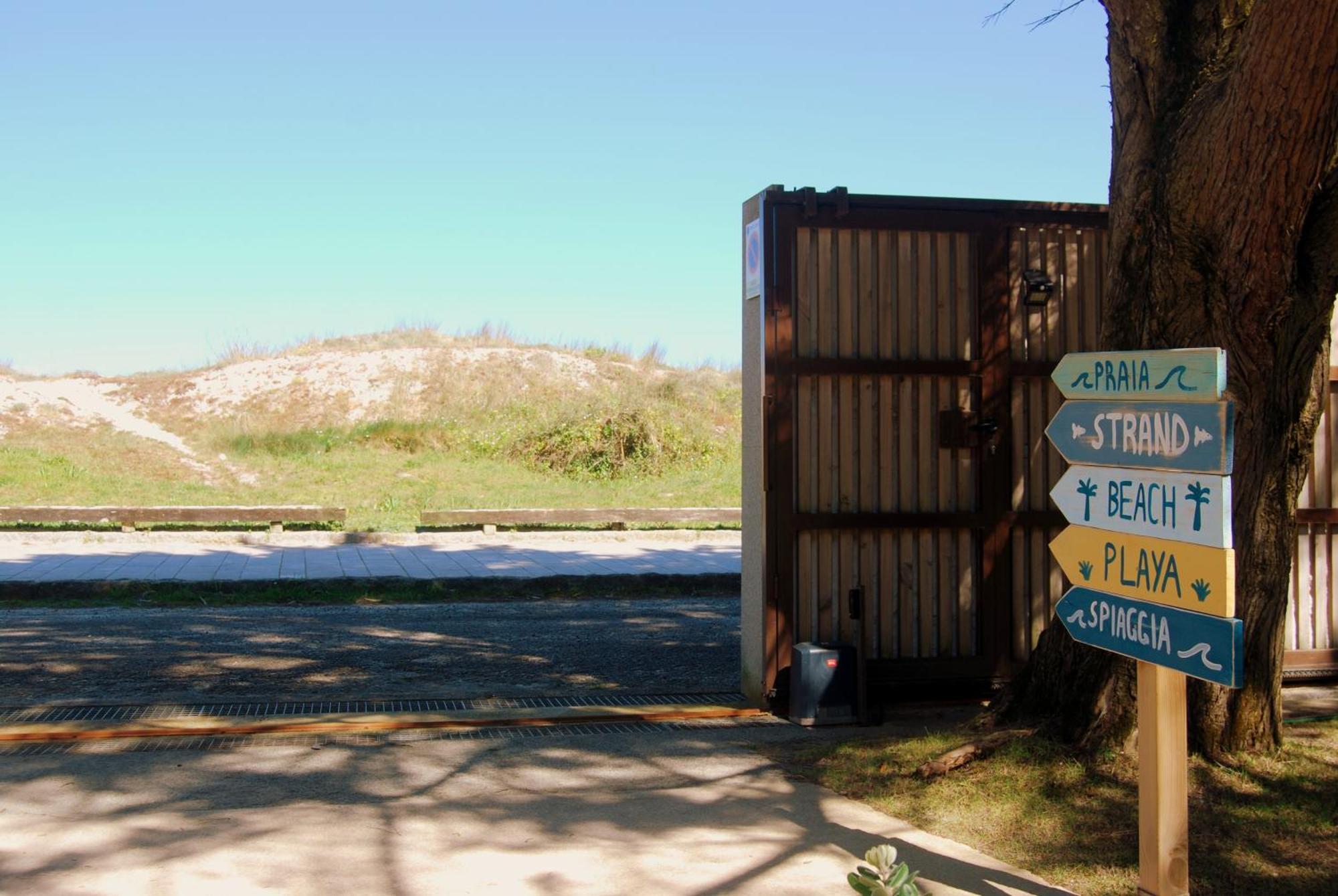Cabanas Narea Laxe Exterior photo